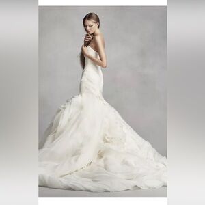 White by Vera Wang Strapless Organza Flounce Trumpet Wedding Dress, Ivory (NWT)